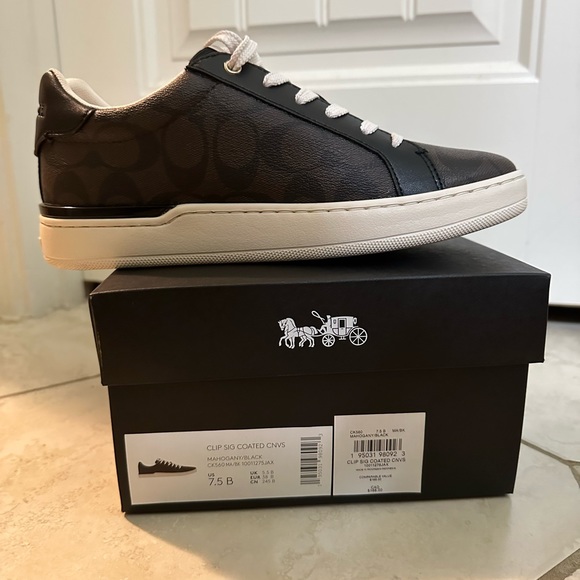 COACH Sneakers (low top) - Picture 1 of 3